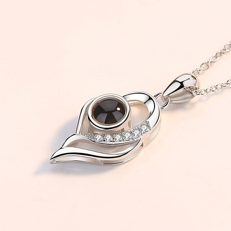 Wish Xi Yin Amazon Hot Sale Love Heart-shaped Projection Necklace Female European And American Simple 100 Languages Custom Color Photos